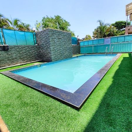 Gold Villa Лонавала Экстерьер фото